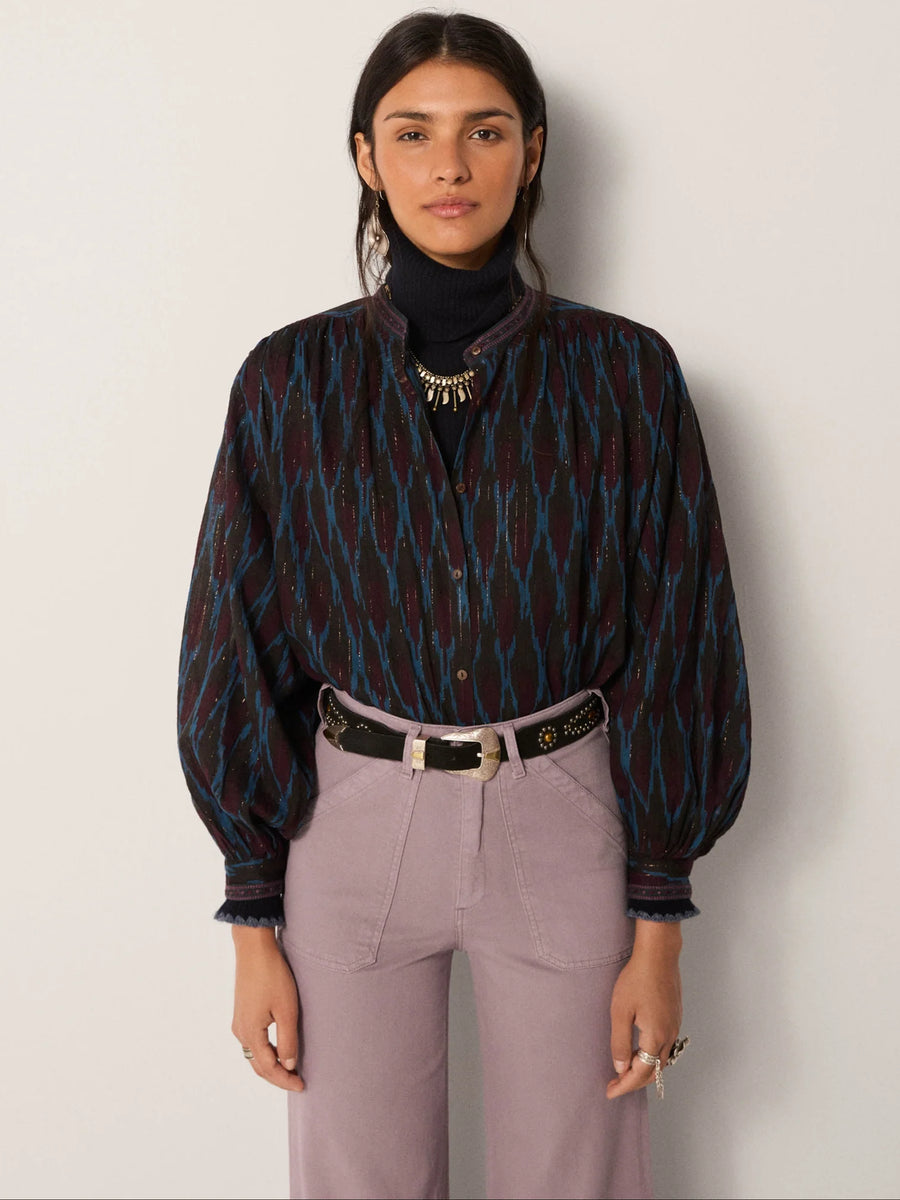 Maison Hotel Giorgia Blouse In Firework Ocean Willow Wolf Marlborough maison-hotel-giorgia-blouse-in-firework-ocean-willow-wolf-marlborough