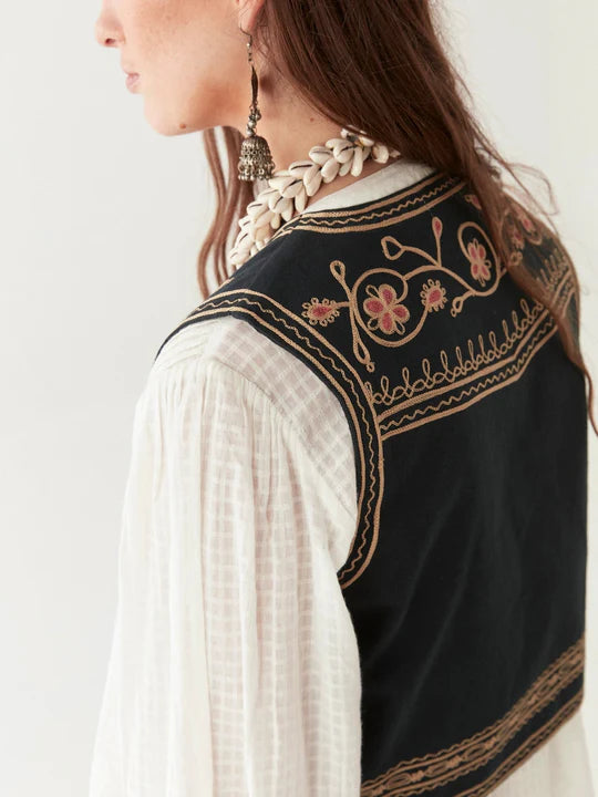 Maison Hotel Gabri Vest– Willow & Wolf Marlborough