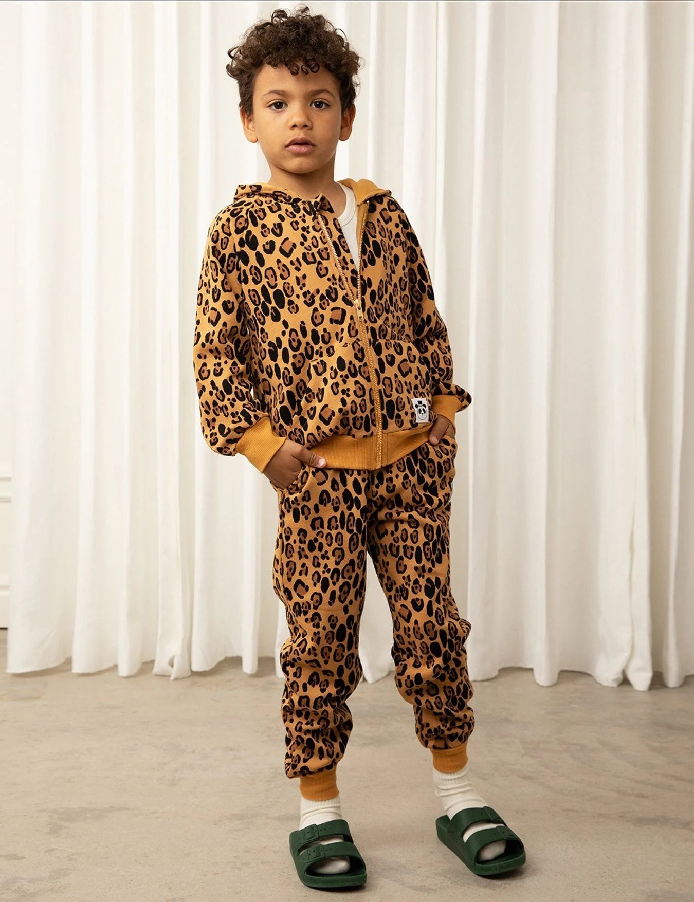 Sweatpants leopard sales